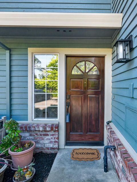 4049 San Juan Ave Fair Oaks CA 95628