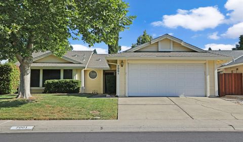7001 Tiant Way Elk Grove CA 95758