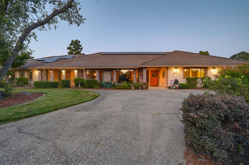 8159 Shadowood Court