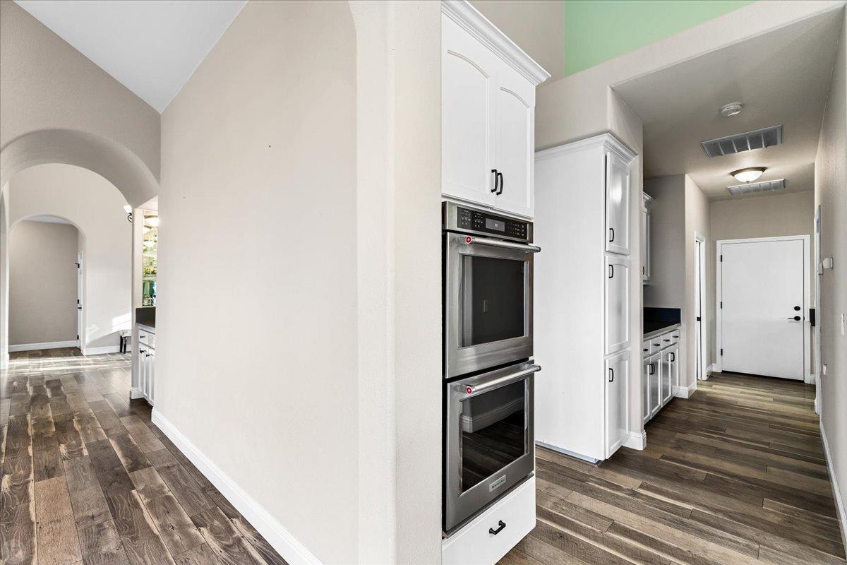 Los Banos, California 93635, United States, 3 Bedrooms Bedrooms, ,3 BathroomsBathrooms,Residential,Active,25210