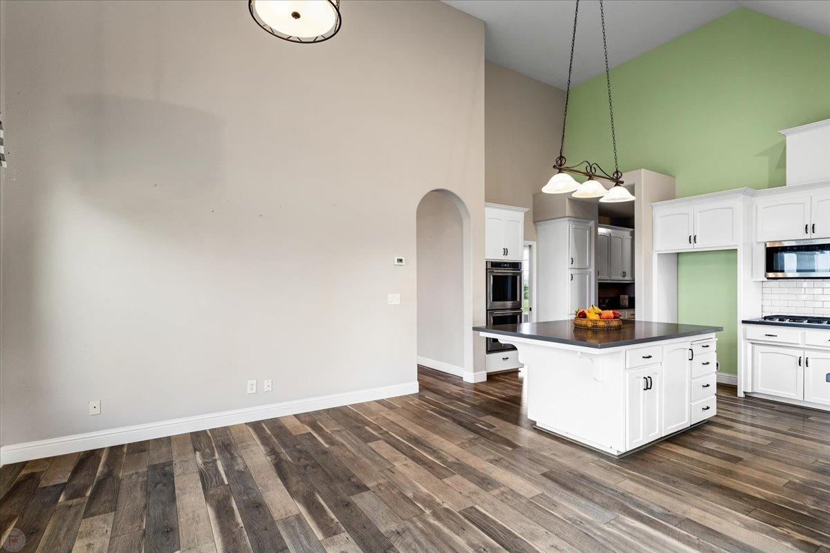 Los Banos, California 93635, United States, 3 Bedrooms Bedrooms, ,3 BathroomsBathrooms,Residential,Active,25210