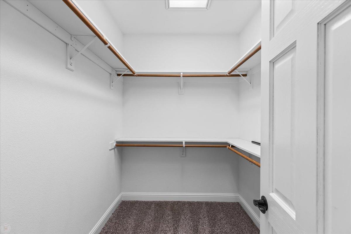 Los Banos, California 93635, United States, 3 Bedrooms Bedrooms, ,3 BathroomsBathrooms,Residential,Active,25210