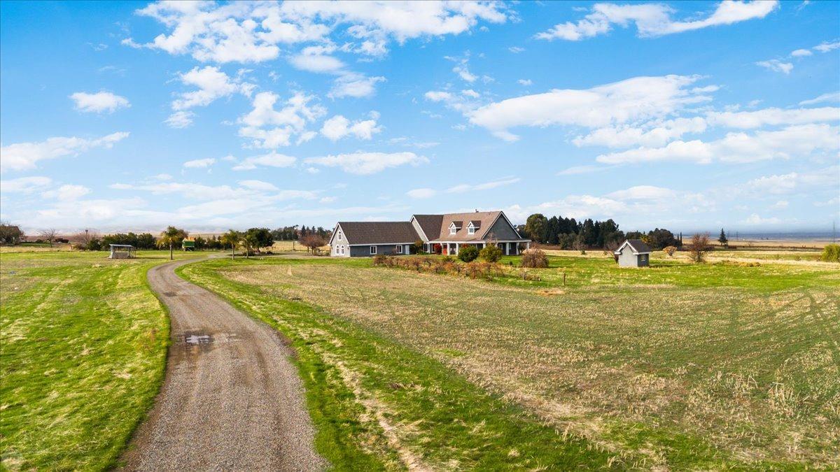 Los Banos, California 93635, United States, 3 Bedrooms Bedrooms, ,3 BathroomsBathrooms,Residential,Active,25210