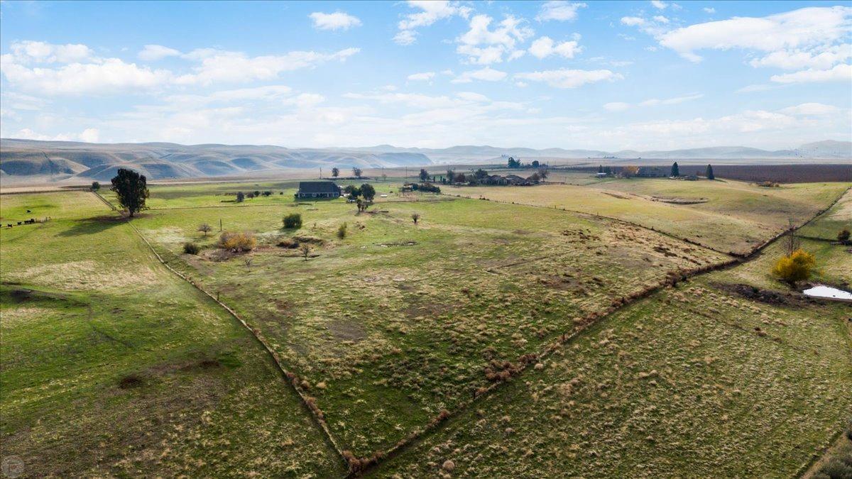 Los Banos, California 93635, United States, 3 Bedrooms Bedrooms, ,3 BathroomsBathrooms,Residential,Active,25210