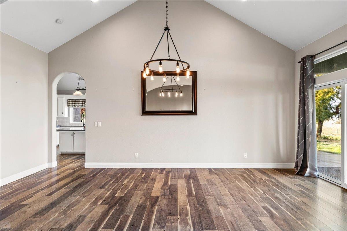 Los Banos, California 93635, United States, 3 Bedrooms Bedrooms, ,3 BathroomsBathrooms,Residential,Active,25210