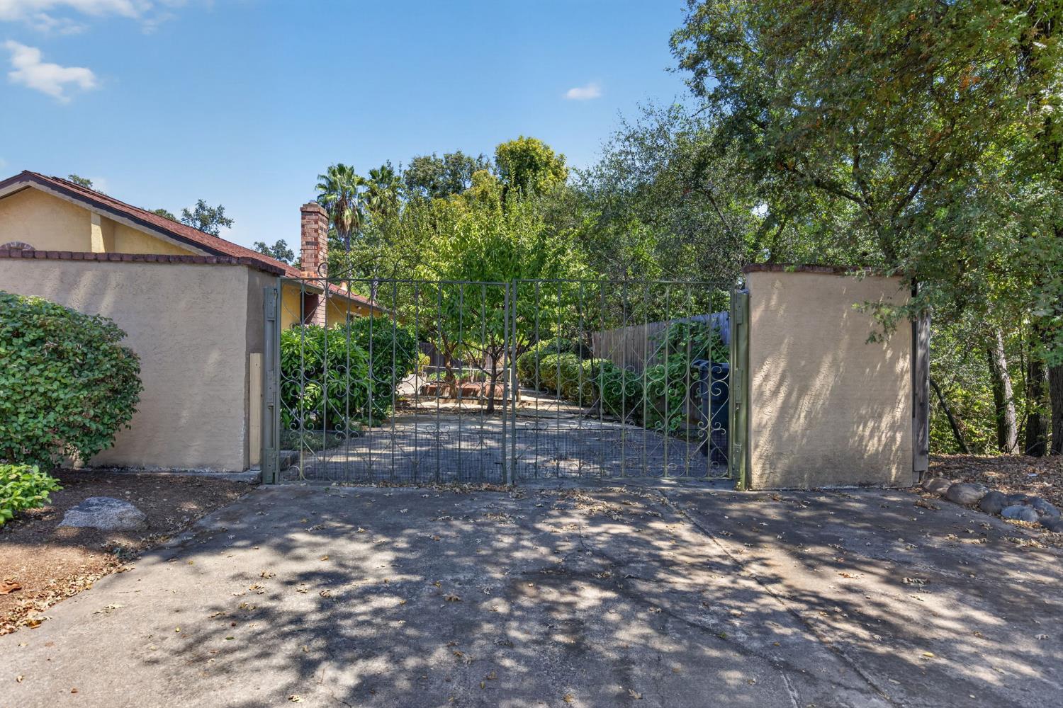 13128 Fair Oaks Boulevard