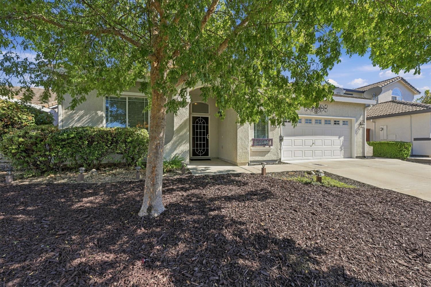 1792 Grouse Run Circle