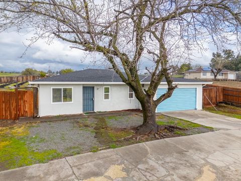 MLS: 225032433