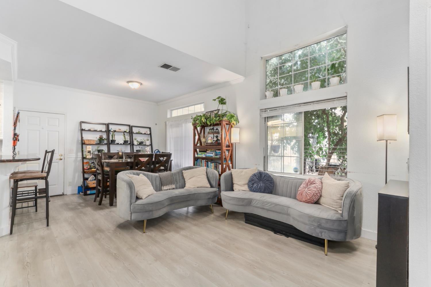 1056 Greene Terrace
