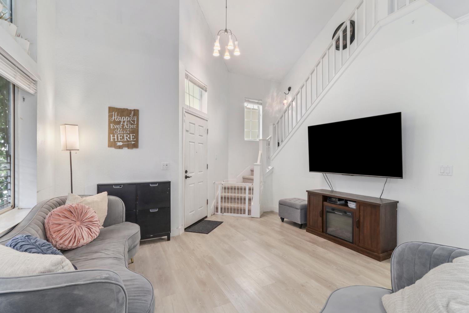 1056 Greene Terrace