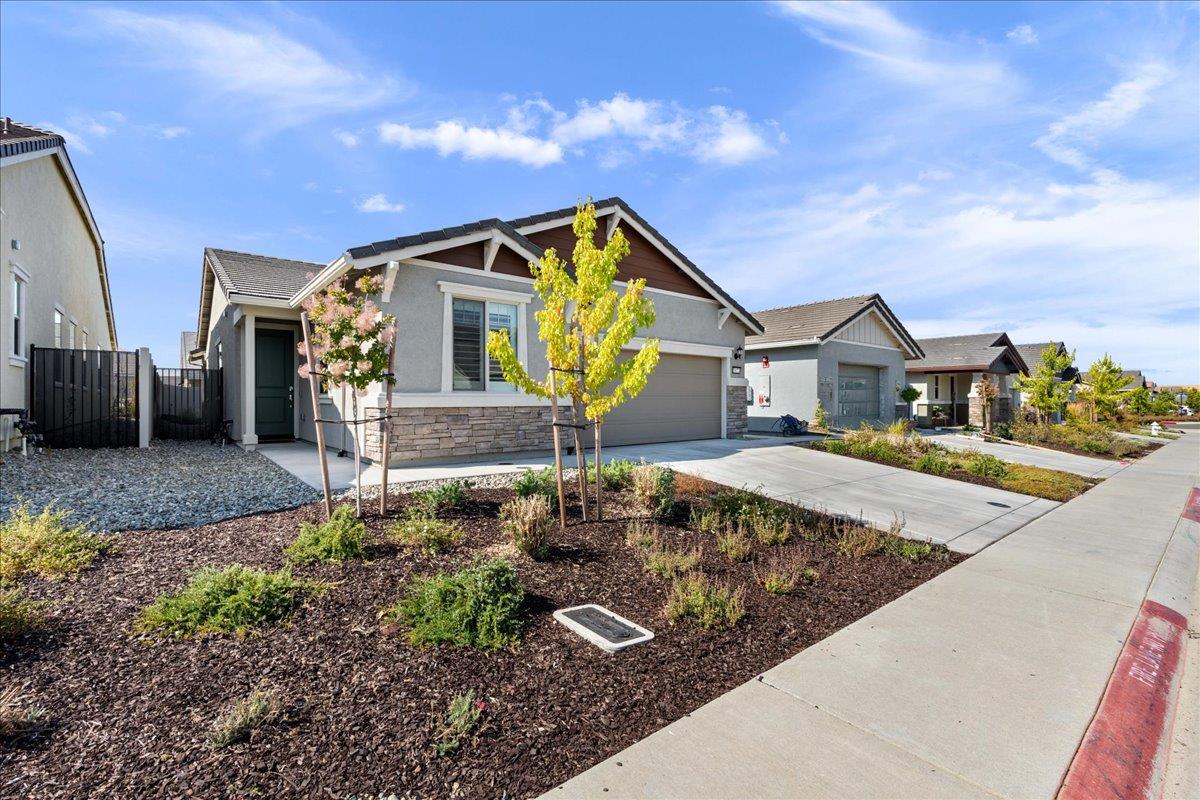 9072 Cerro Vista Drive
