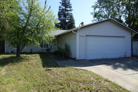 9325 Henley Way, Sacramento, CA 95826 - #: 226047568