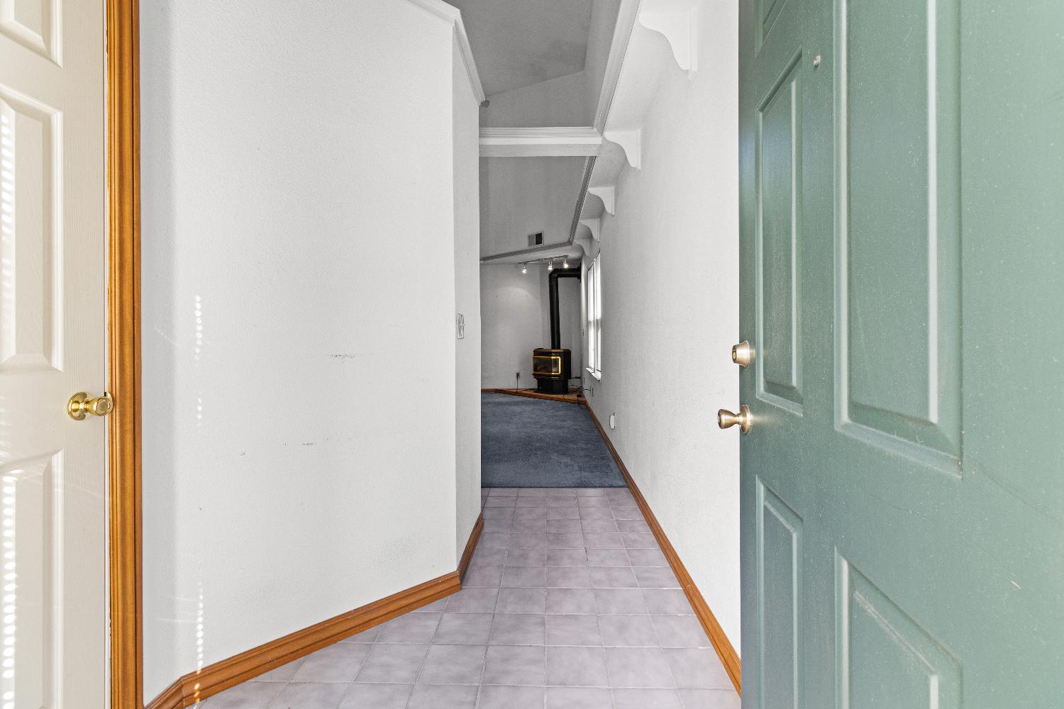 3002 Tri Lane