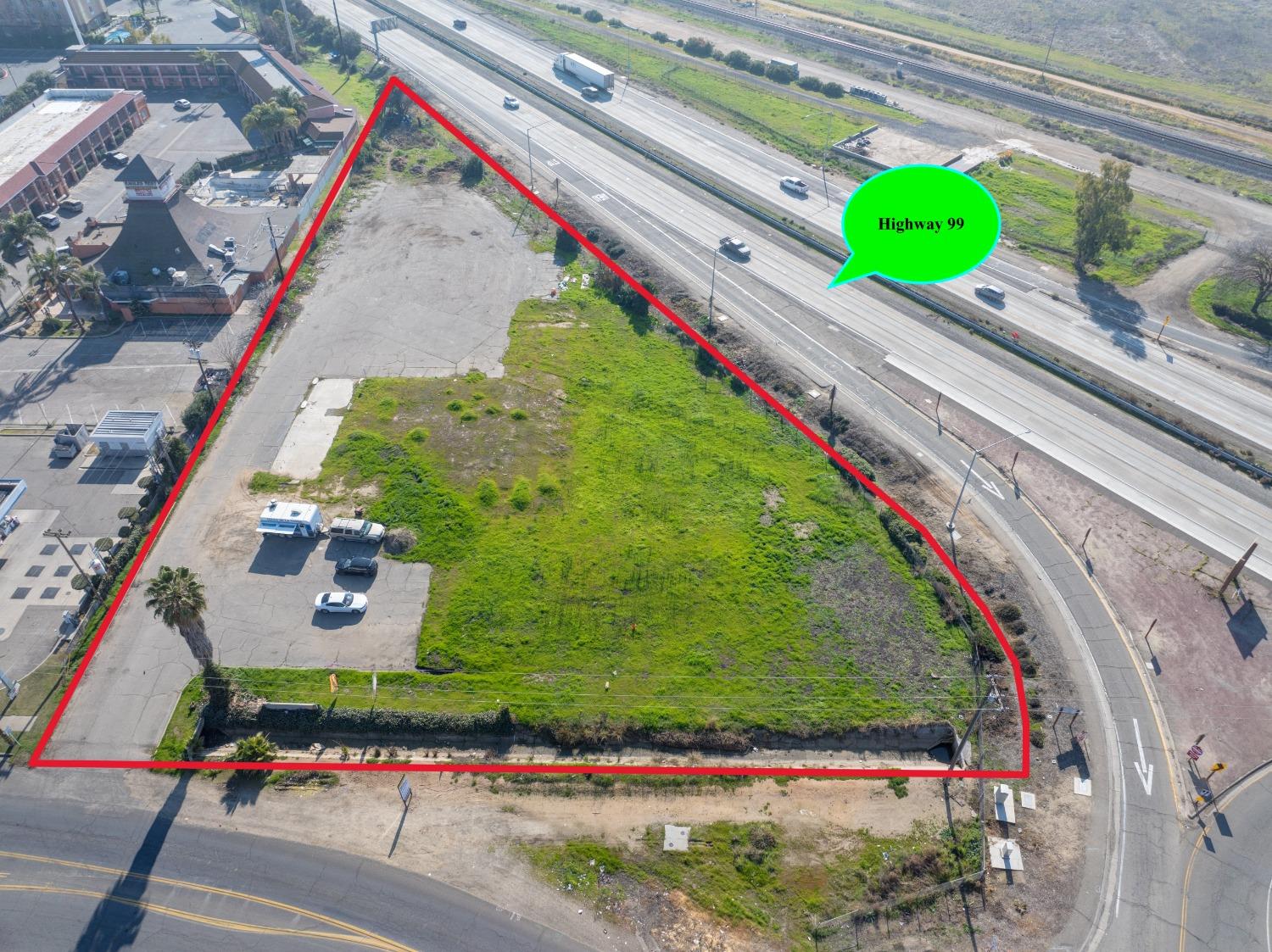 1800 E Childs Avenue