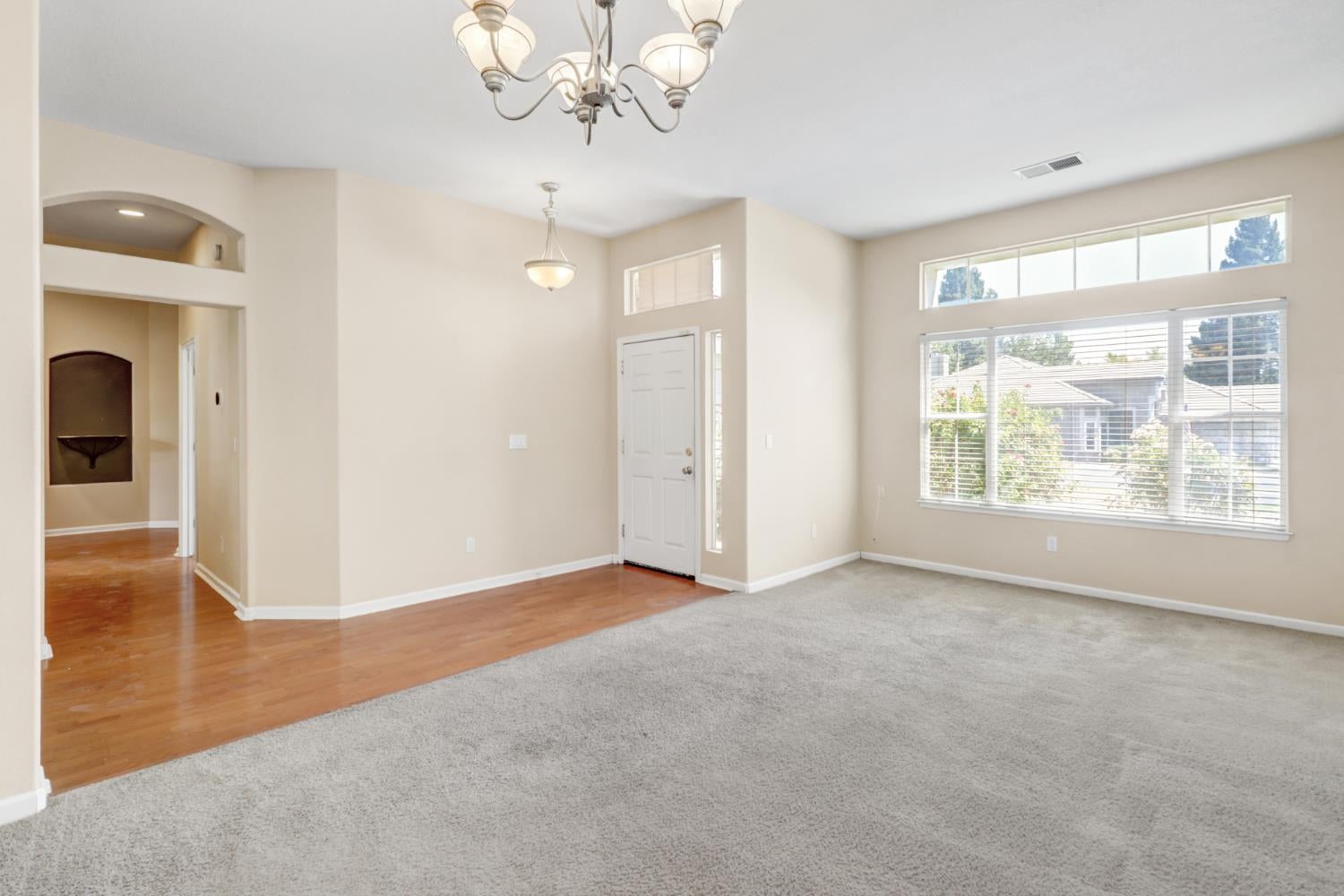 2748 Genesee Drive
