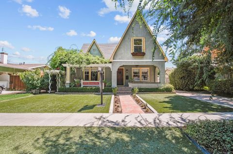 216 Sycamore Avenue Modesto CA 95354