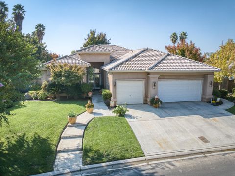 7360 Edgewater Street Chowchilla CA 93610