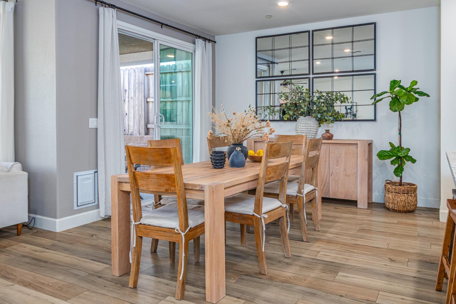 4658 Scenic Vista Drive