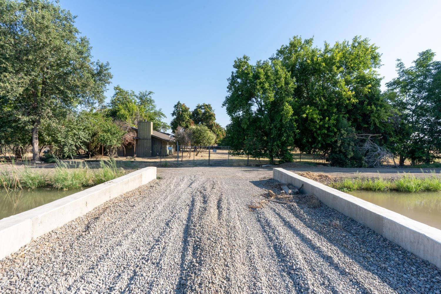 Dos Palos, California 93620, United States, 3 Bedrooms Bedrooms, ,2 BathroomsBathrooms,Residential,Active,170141