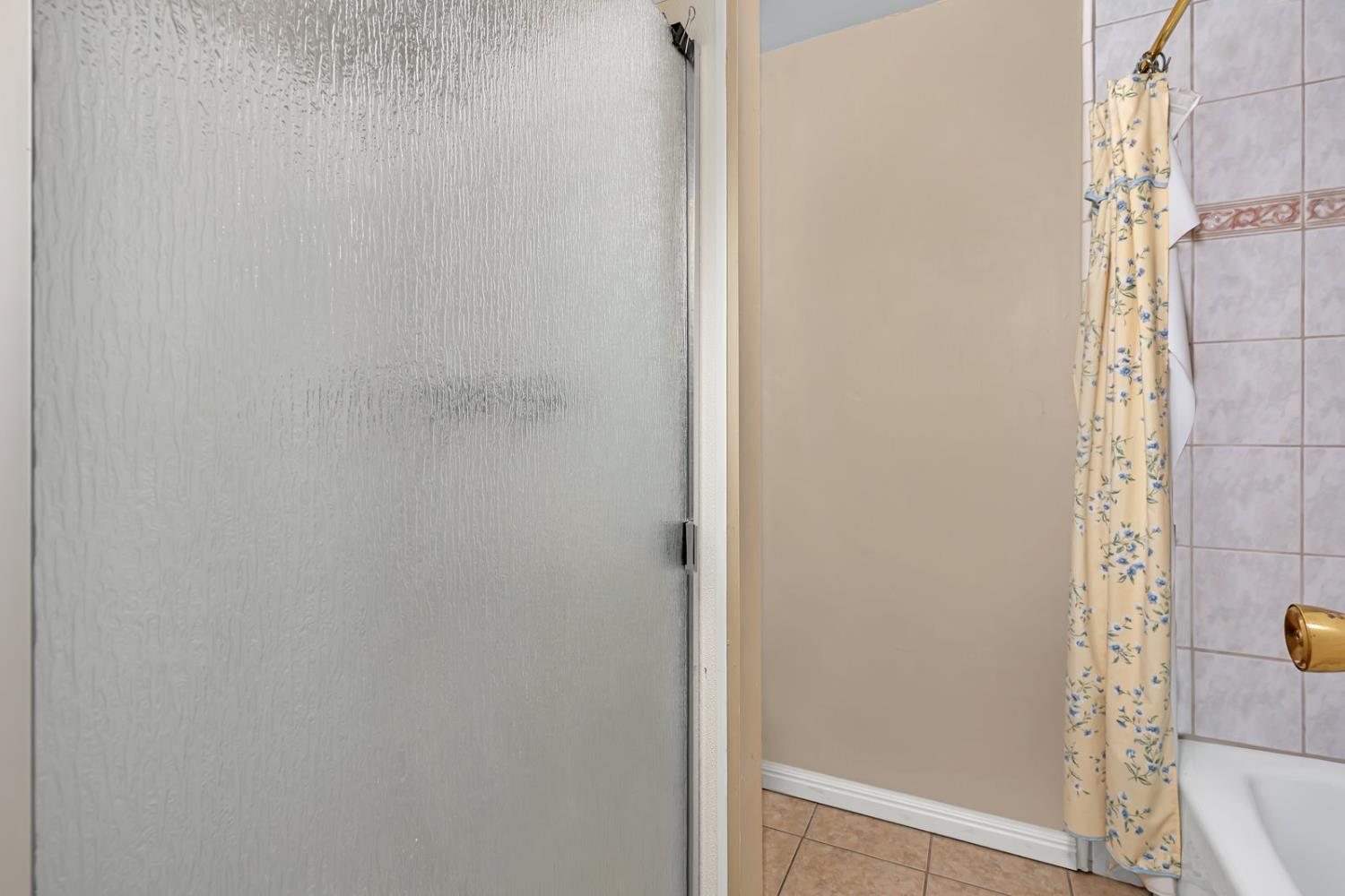 Dos Palos, California 93620, United States, 3 Bedrooms Bedrooms, ,2 BathroomsBathrooms,Residential,Active,170141