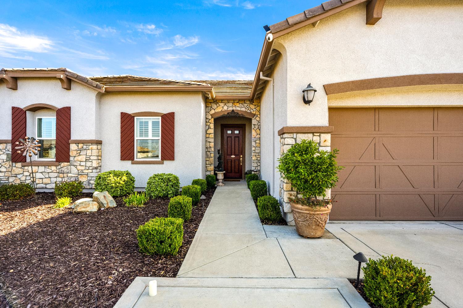 415 Orange Blossom Court