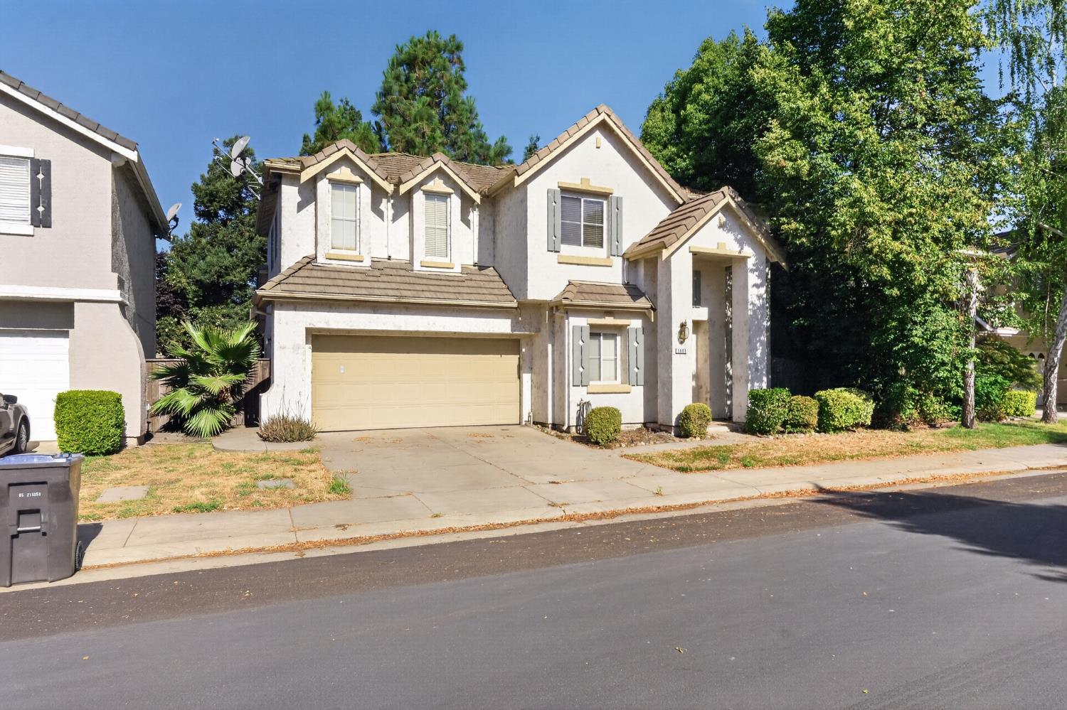 5603 Vintage Circle