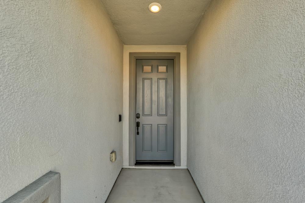 7513 Blue Bell Circle