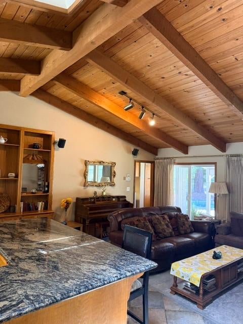 4331 E Service Road