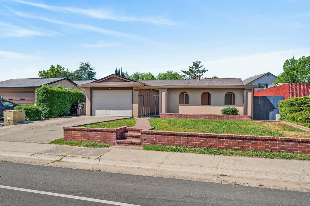 Photo of 5649 Andrea Boulevard, Sacramento, CA 95842 (MLS # 226036940)