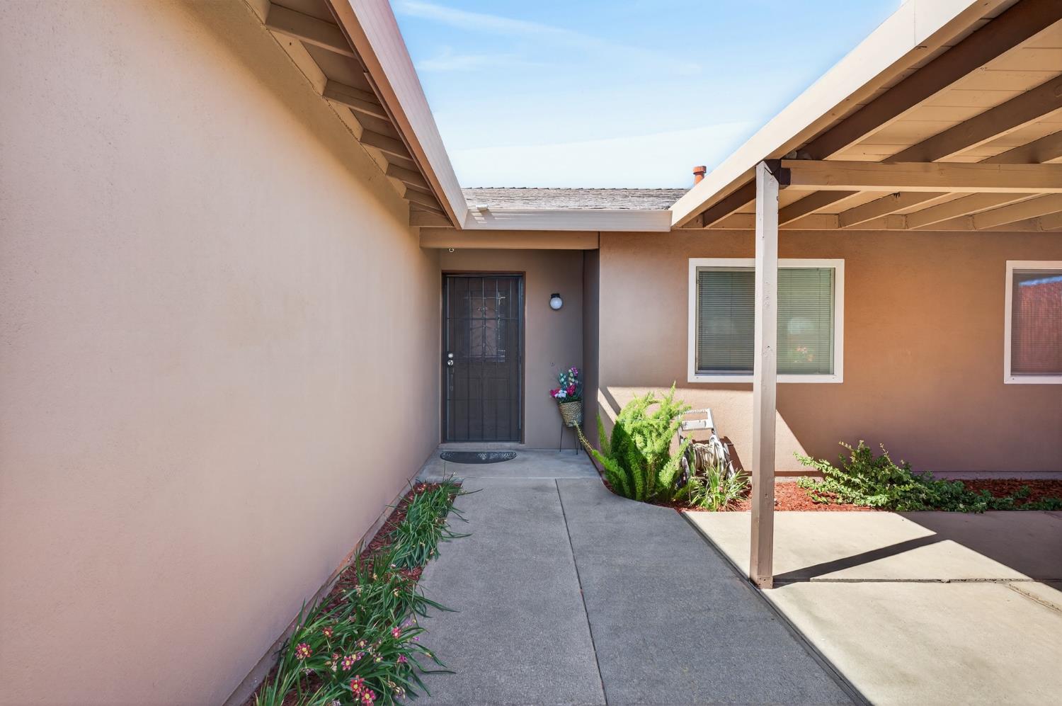 5649 Andrea Boulevard