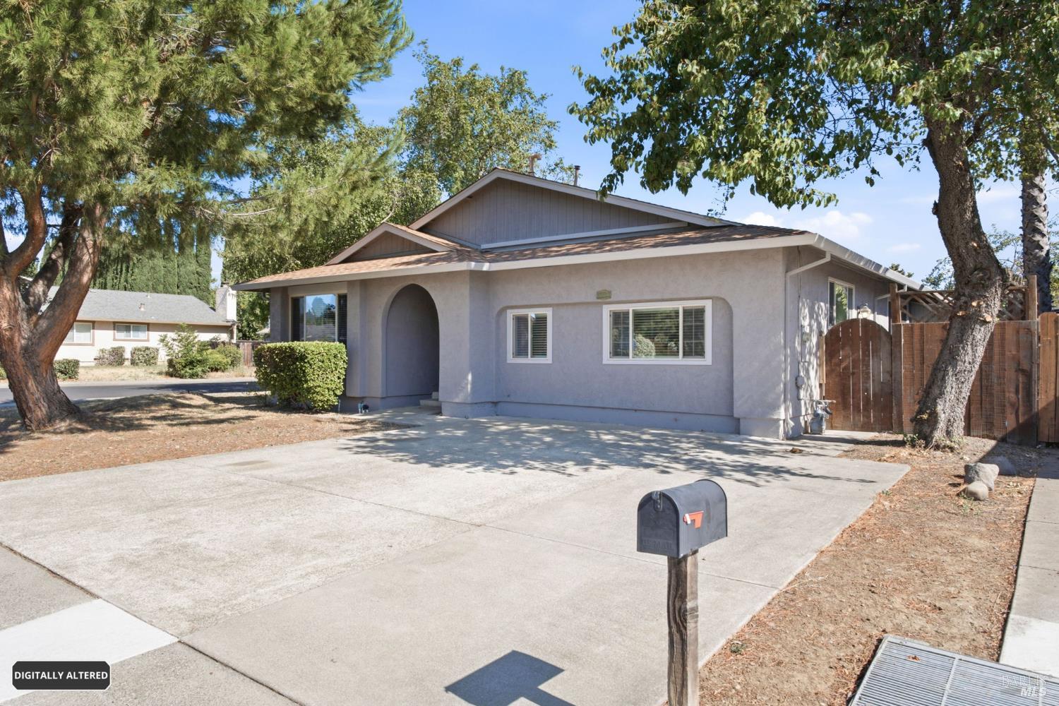 1101 Woodridge Drive