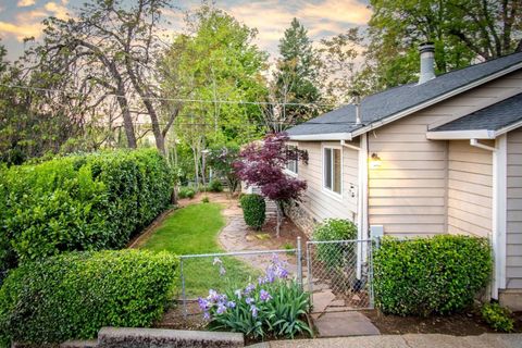 110 Maryland Drive, Grass Valley, CA 95945 - MLS#: 225015762