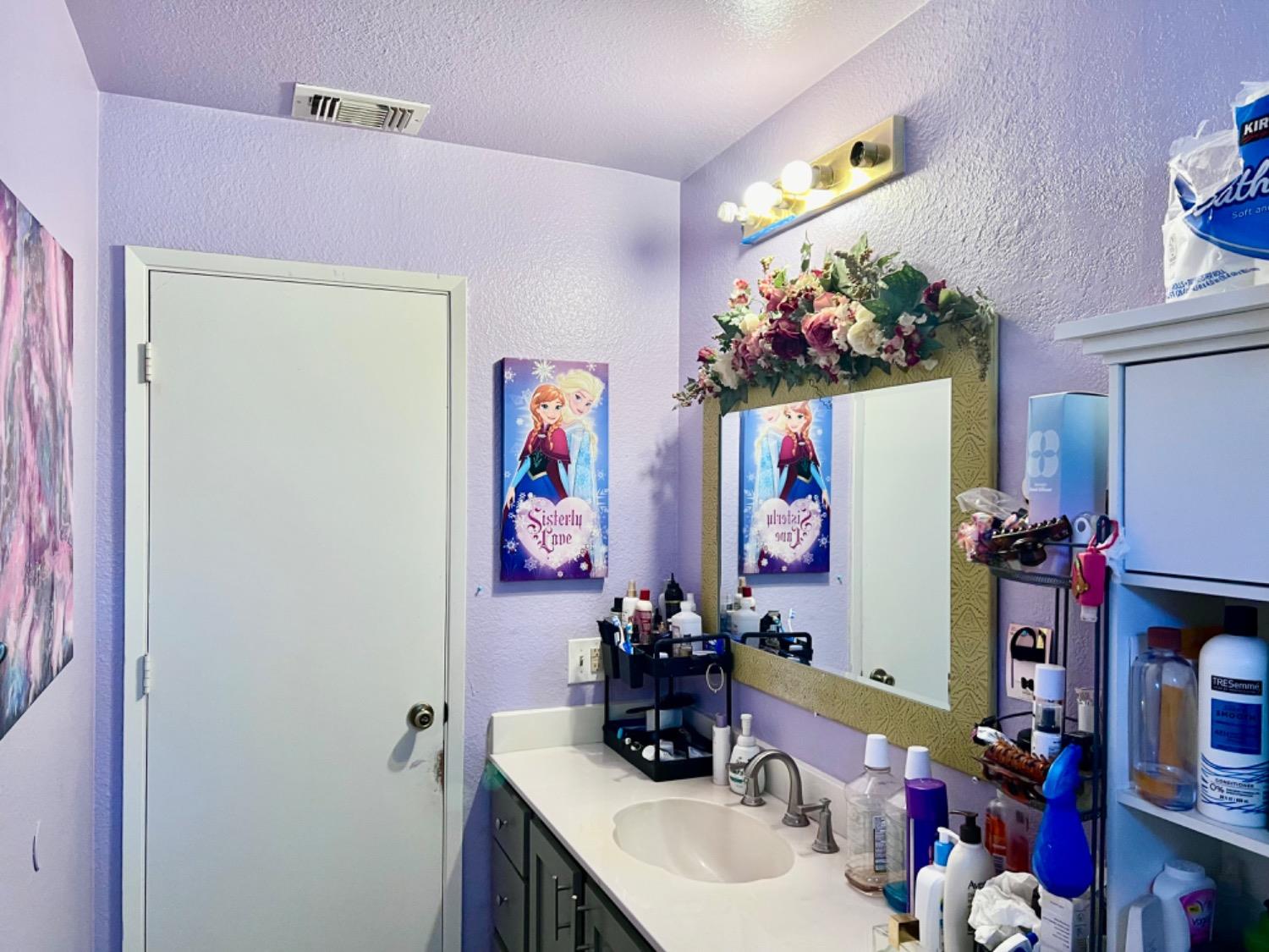 8220 Center Parkway 43