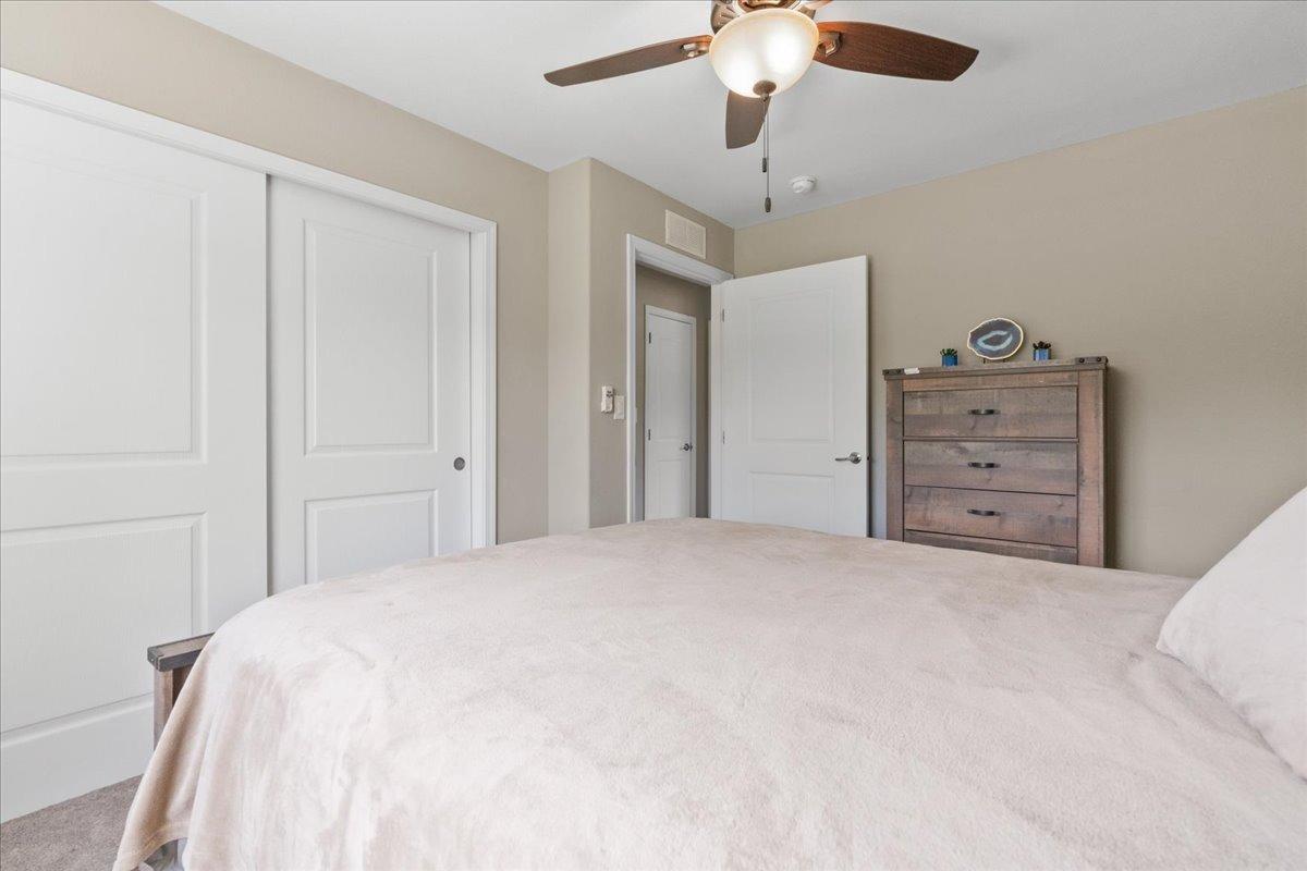 Grass Valley, California 95945, United States, 3 Bedrooms Bedrooms, ,2 BathroomsBathrooms,Residential,Pending,108292