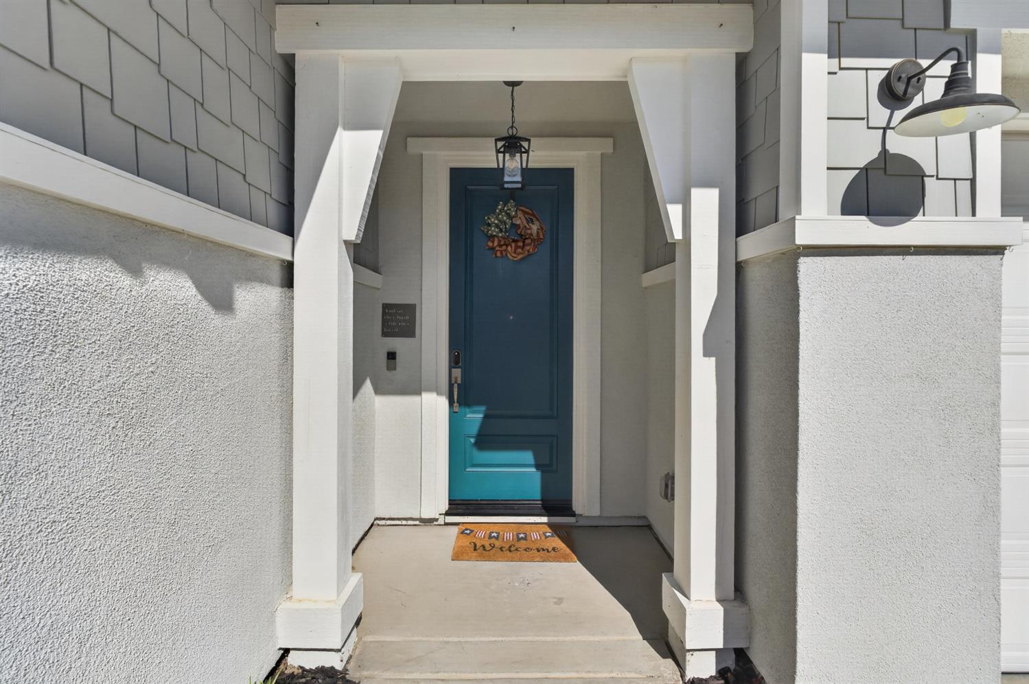 8153 Seahorse Way