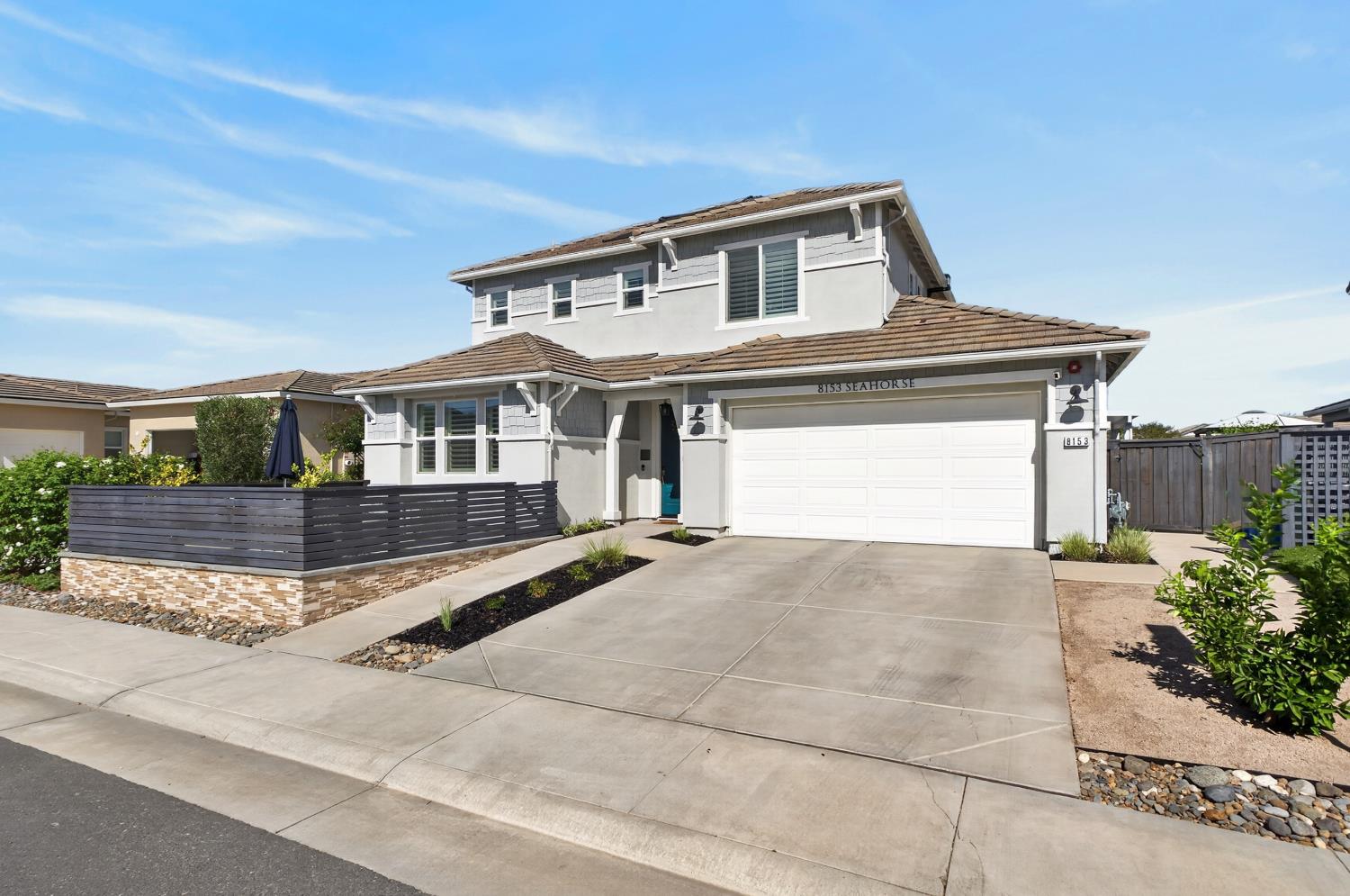 8153 Seahorse Way