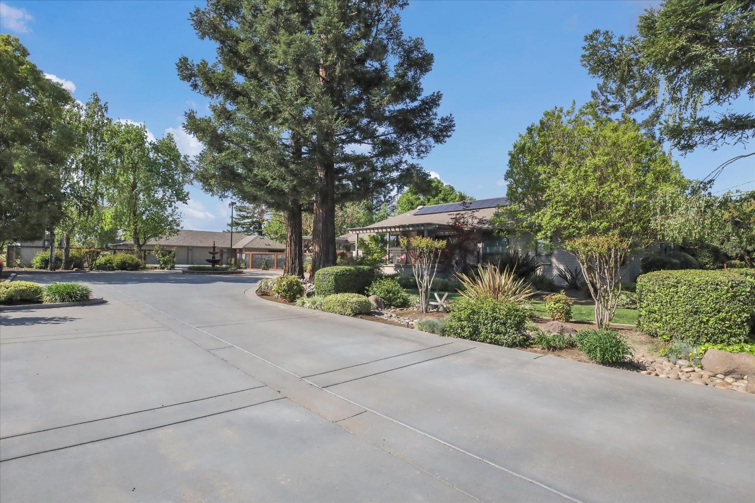 6596 E Realty Road