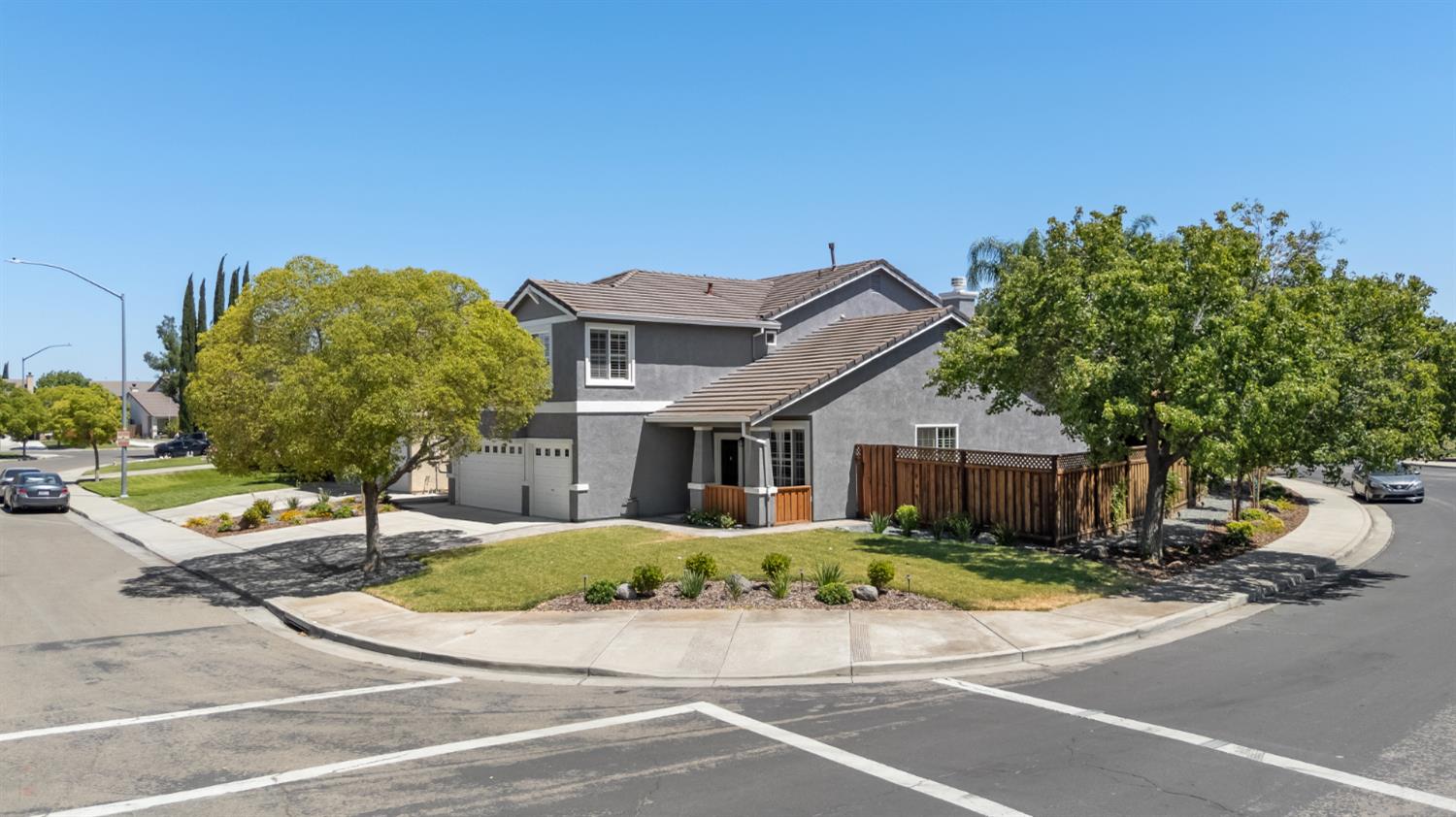 1794 Woodland Lane