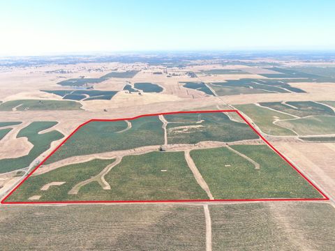 30222 N Mackville Road Acampo CA 95220