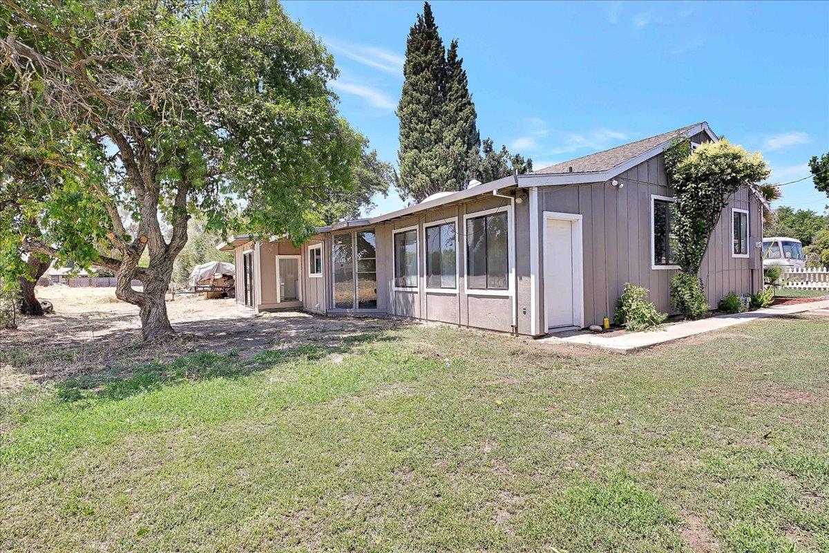 1732 Wescott Road