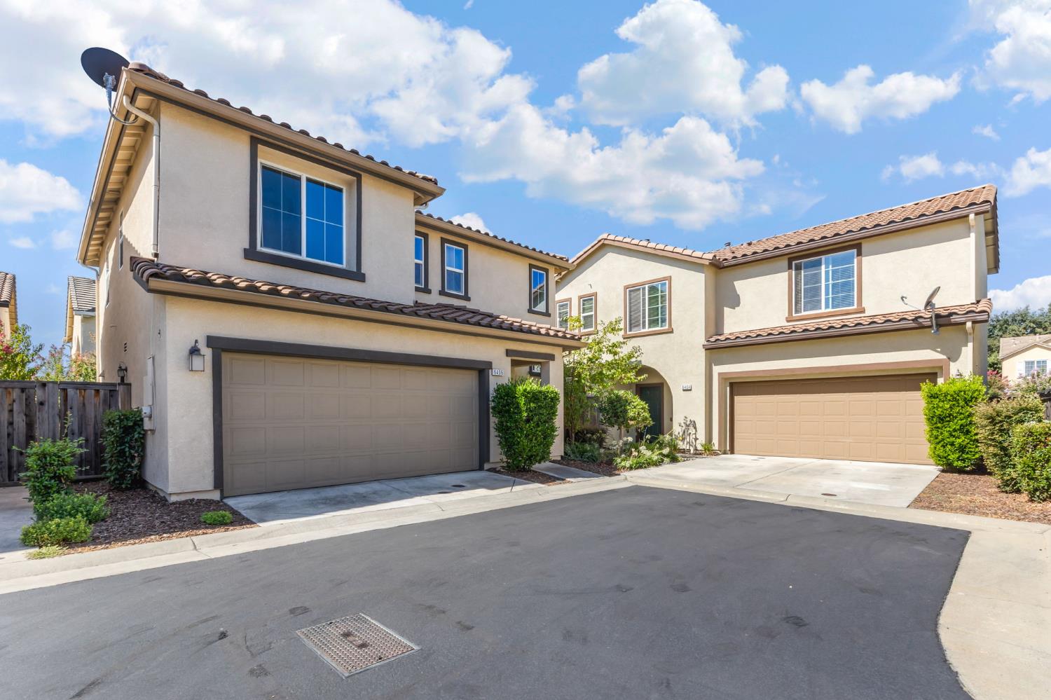 6406 Brando Loop