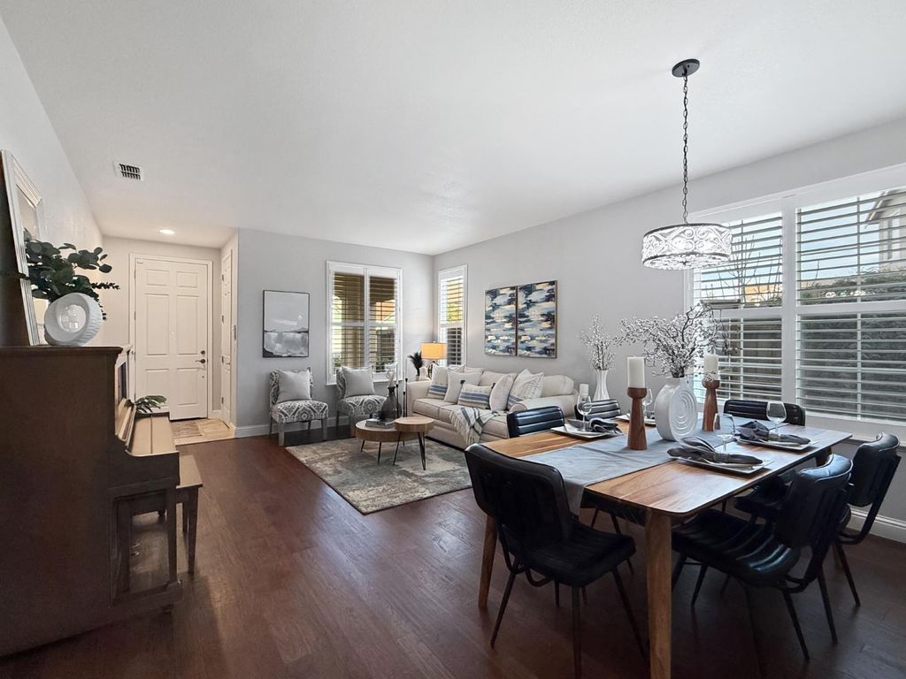 Photo of 9574 Sea Cliff Way, Elk Grove, CA 95758 (MLS # 226003979)