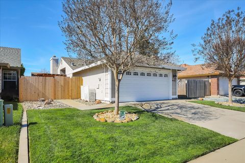 9478 Dunkerrin Way Elk Grove CA 95758