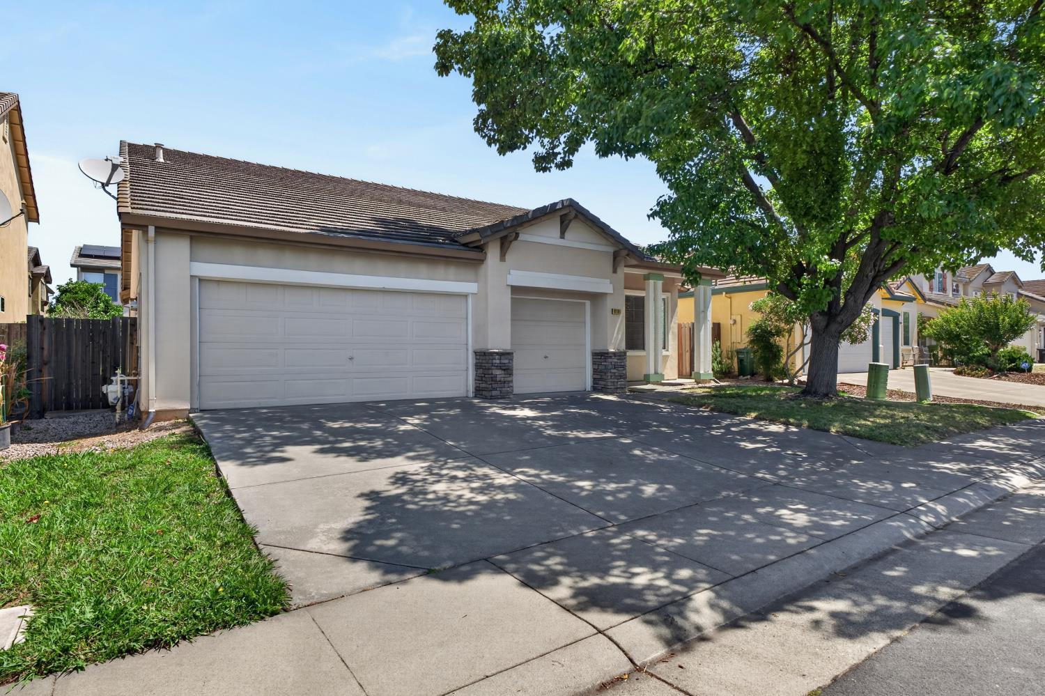8161 Grisham Way