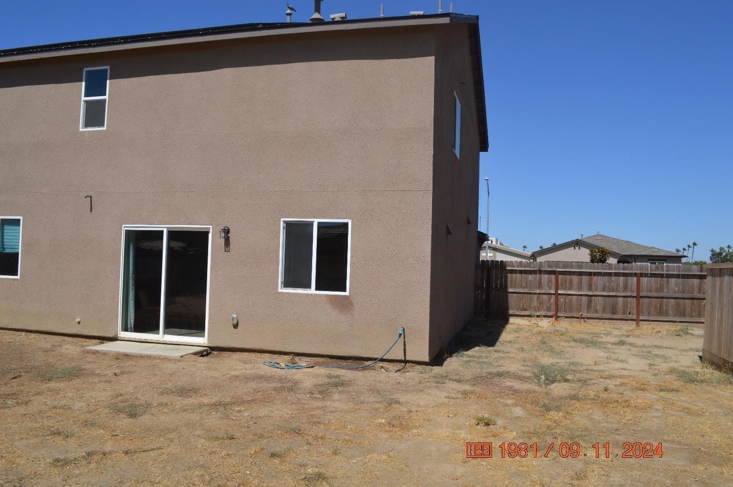 Chowchilla, California 93610, United States, 5 Bedrooms Bedrooms, ,3 BathroomsBathrooms,Residential,Pending,30774