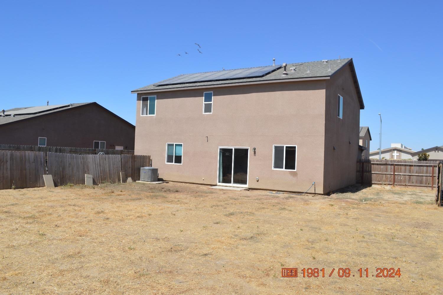 Chowchilla, California 93610, United States, 5 Bedrooms Bedrooms, ,3 BathroomsBathrooms,Residential,Pending,30774