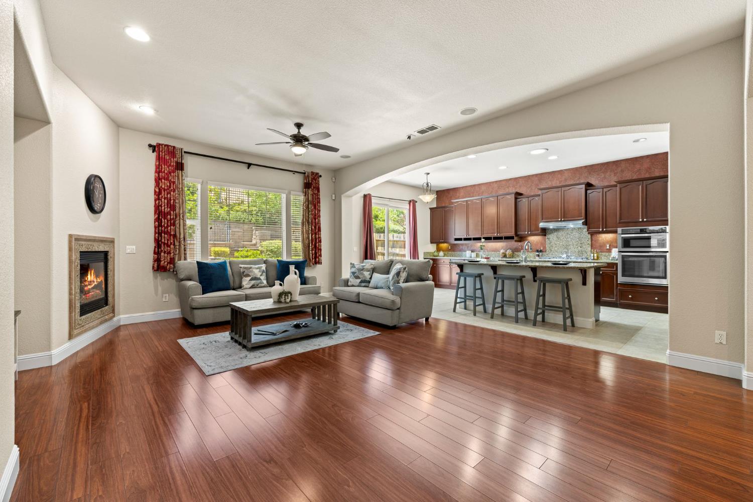 665 Burlond Court
