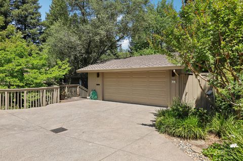 84 Riverknoll Place Carmichael CA 95608