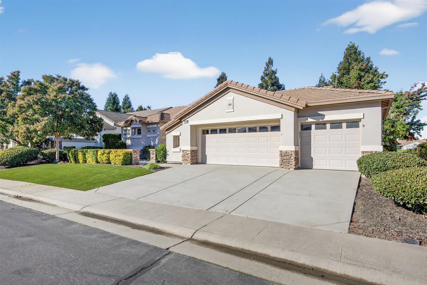 440 Shadow Lake Court