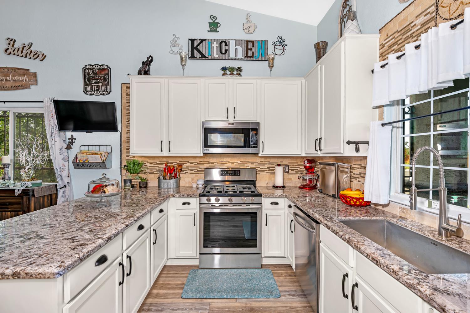 Winton, California 95388, United States, 3 Bedrooms Bedrooms, ,2 BathroomsBathrooms,Residential,Active,209176